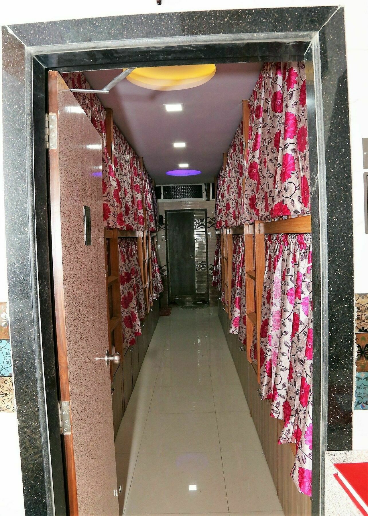 Delta Dormitory Bombay Eksteriør billede